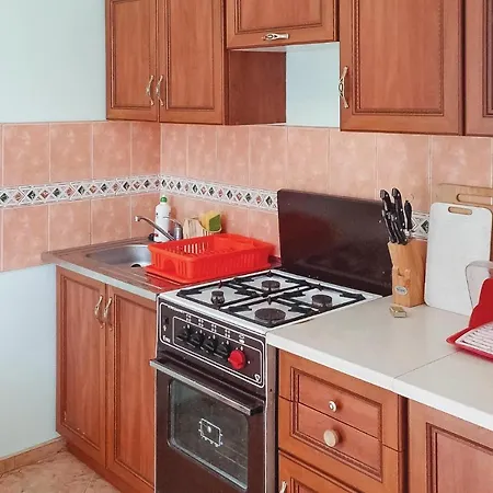 3 Bedroom Pet Friendly In *