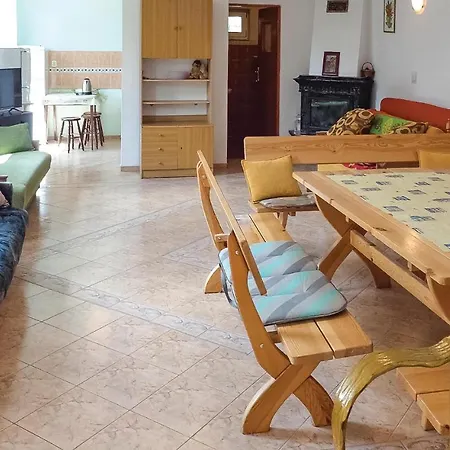 3 Bedroom Beautiful In Tatil Evi *